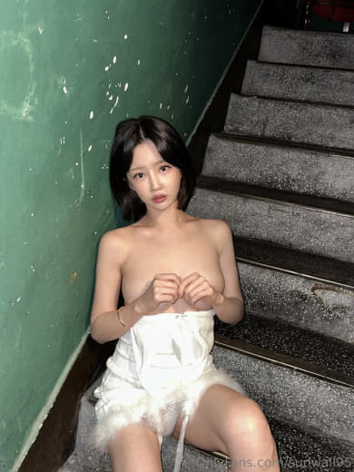 【2023_02_01】The_Posture_of_Qingyue_Serving_the_Master_Season_1_Episode.m4v